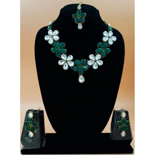 Roneclick Women's Elegent Kundan And Stone Necklace Set (Green, Free Size)