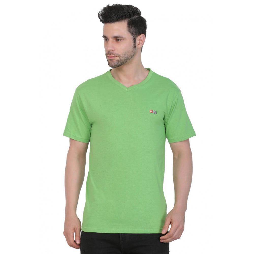 Roneclick Men's Cotton Jersey V Neck Plain Tshirt (Pale Green)