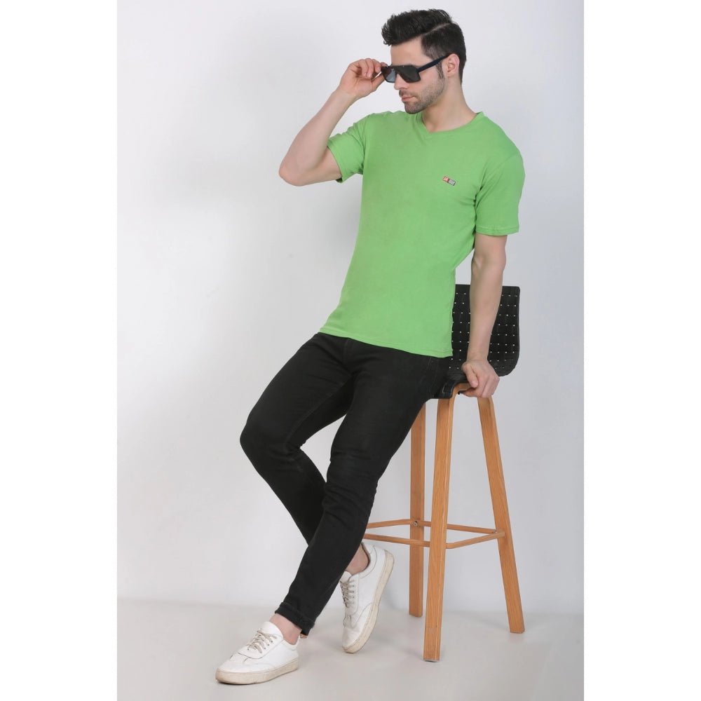 Roneclick Men's Cotton Jersey V Neck Plain Tshirt (Pale Green)