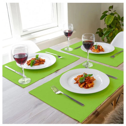 Roneclick Solid Cotton Place Mats Sets (Green)