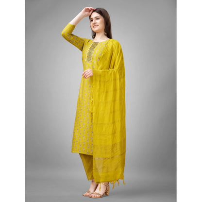 Roneclick Women's Casual 3-4 th Sleeve Embroidery Rayon Kurti Pant Dupatta Set (Yellow)