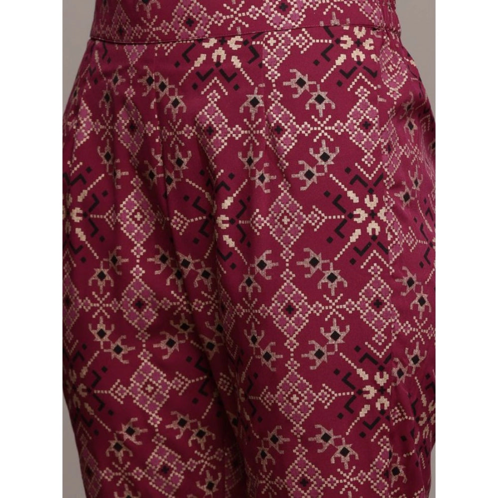 Roneclick Women's Casual 3-4Th Sleeve Geometric Crepe Kurti and Pant Set (Maroon)